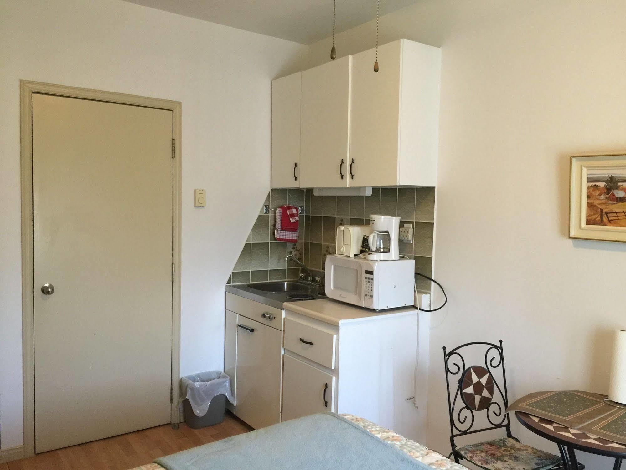 Auberge Familiale La Veranda Trois-Rivières Eksteriør billede